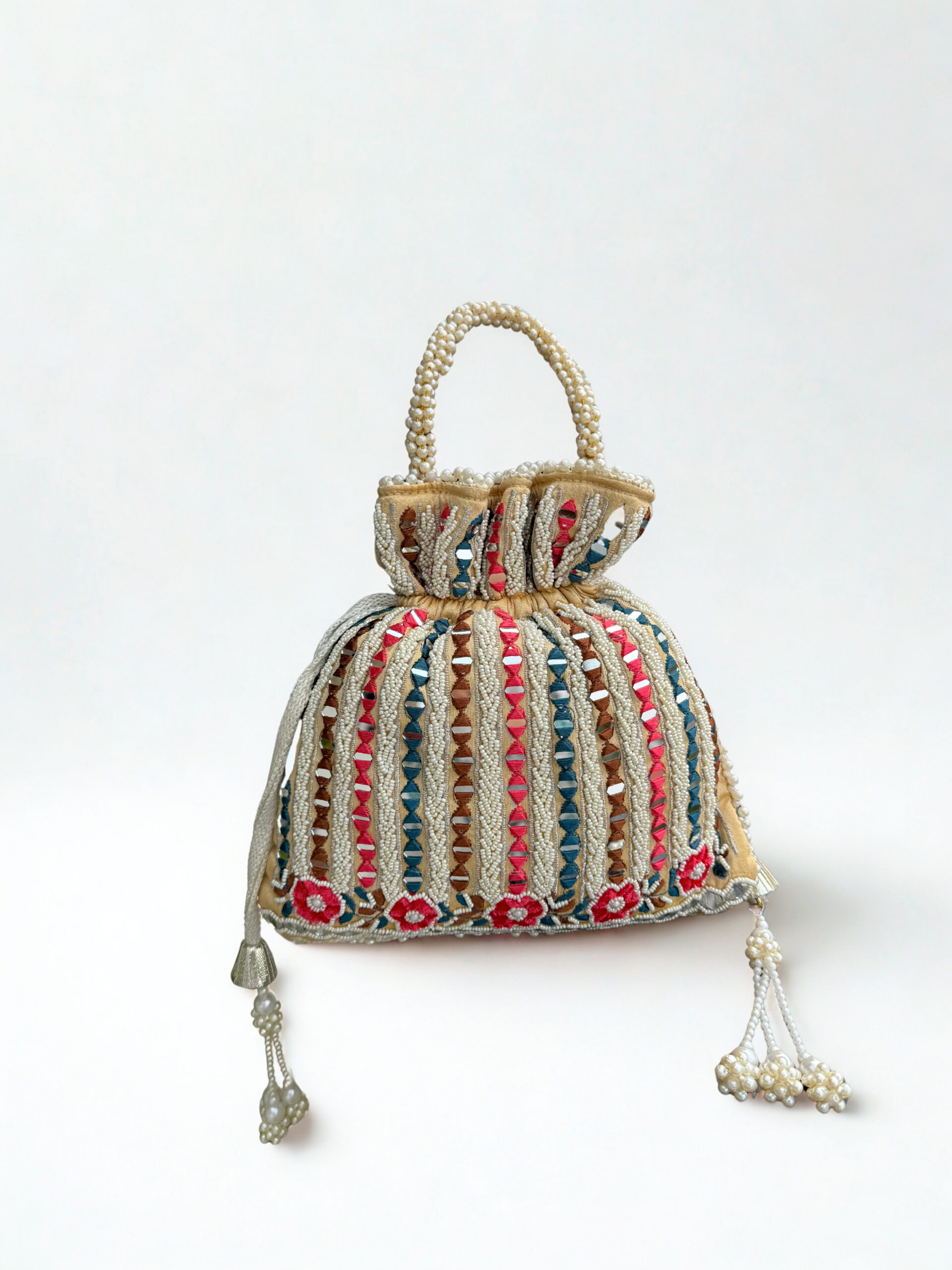 19aa5e8a-61aa-4af6-b424-bbf3057646f7.jpg Boho Tales - Image 3